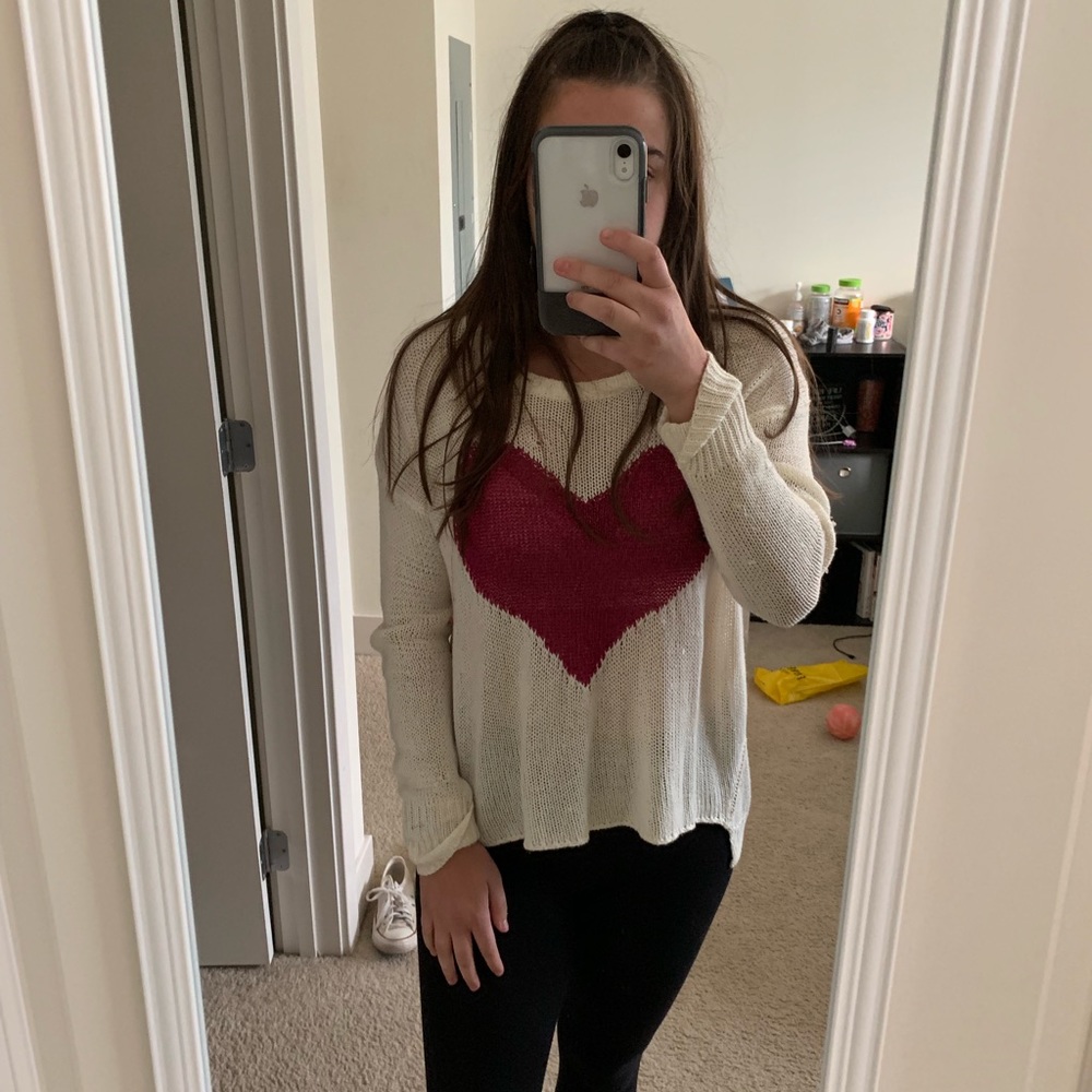Heart Sweater - Picture 2 of 4